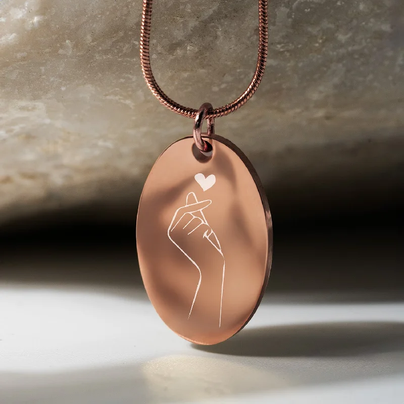 Chic Women's Rings for Fashion-Forward Looks-Korean Finger Hearts Oval Necklace