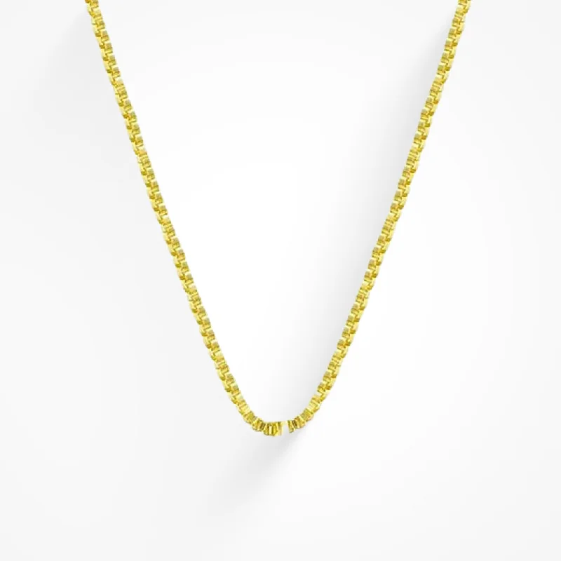 Shop Classic Women's  Necklaces & Pendants with a Modern Twist-Box Charm Chain