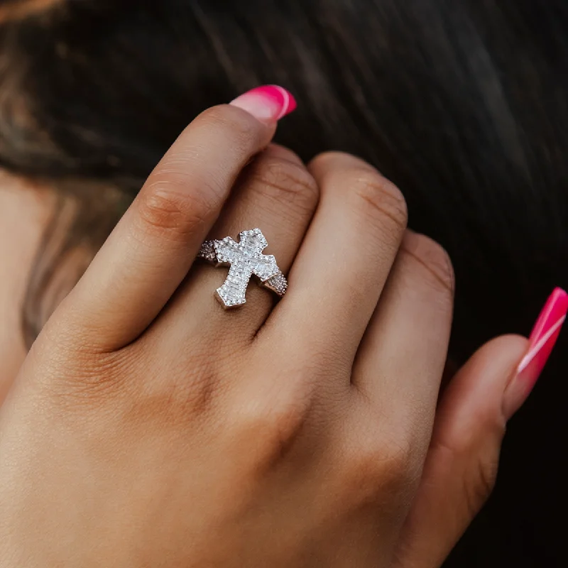 Chic Women's Rings for Fashion-Forward Looks-Diamond Baguette Gothic Cross Ring in White Gold Vermeil