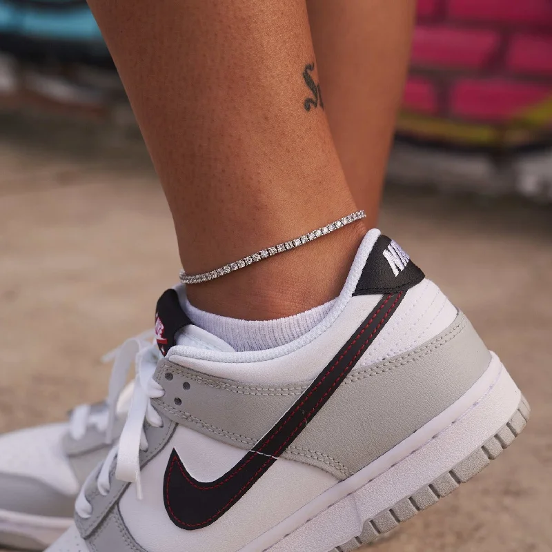 Elegant Anklets for Chic Looks-Diamond Tennis Anklet in White Gold - 3mm