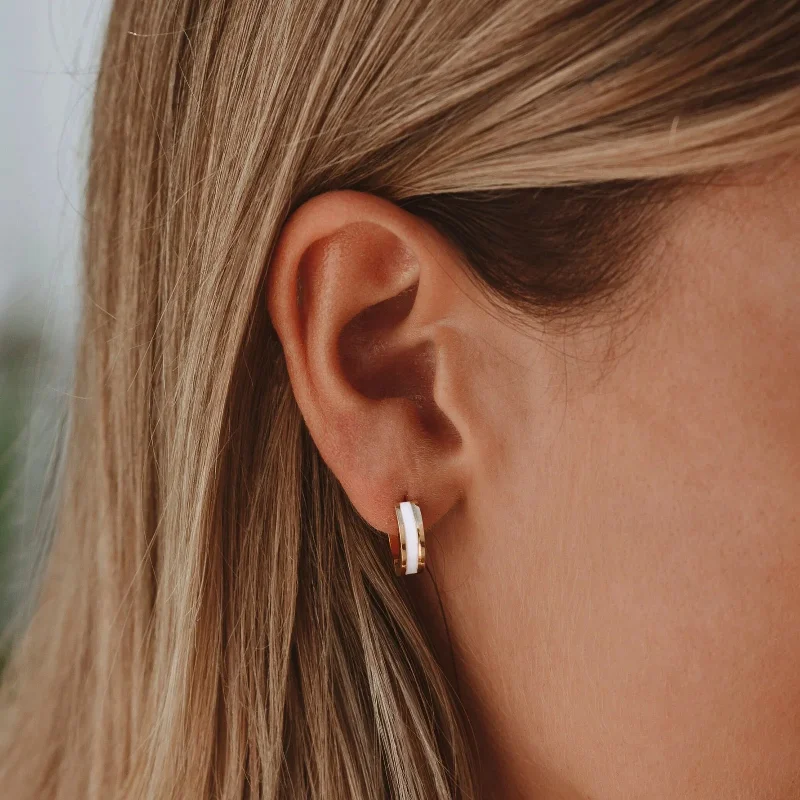 Women's Earrings – Elegant Designs for Every Personality--Daily Mini Hoops