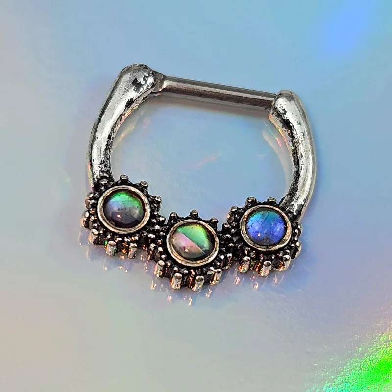 Women's Earrings – Elegant Designs for Every Personality--16 Gauge 5/16 Brown Faux Shell Circle Of Glam Cartilage Clicker
