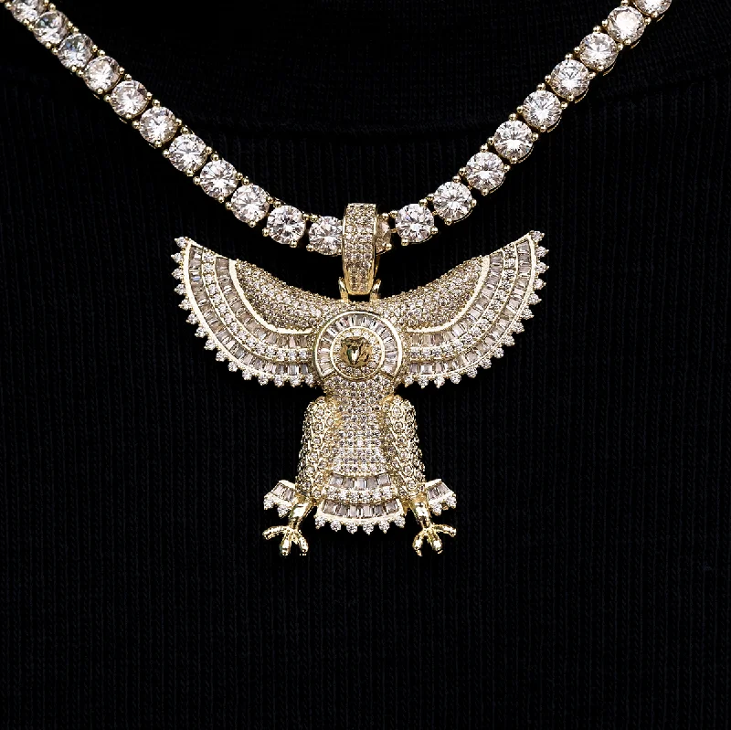 Exclusive Men's Necklaces & Pendants for the Modern Gentleman-Horus Pendant