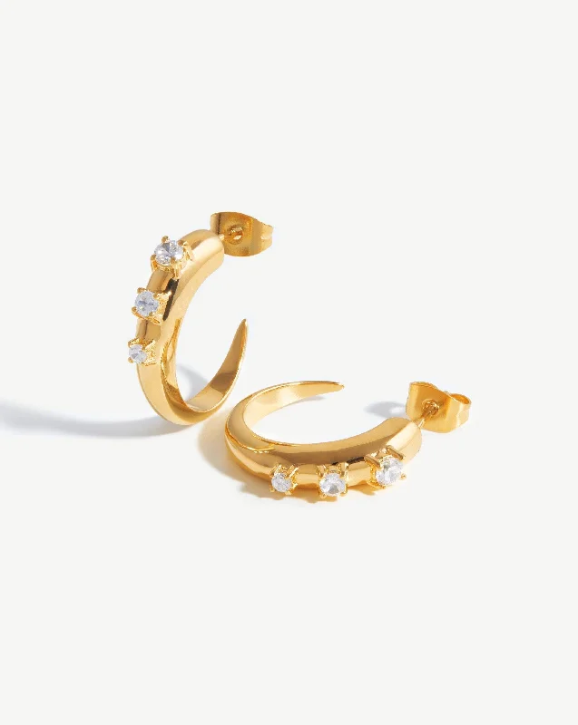 Women's Earrings – Elegant Designs for Every Personality--Small Claw Hoop Earrings