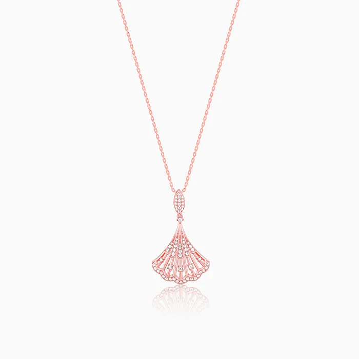 Shop Classic Women's Necklaces & Pendants with a Modern Twist-Rose Gold Seashell Pendant With Link Chain Shop Classic Women's Necklaces & Pendants with a Modern Twist-Rose Gold Seashell Pendant With Link Chain