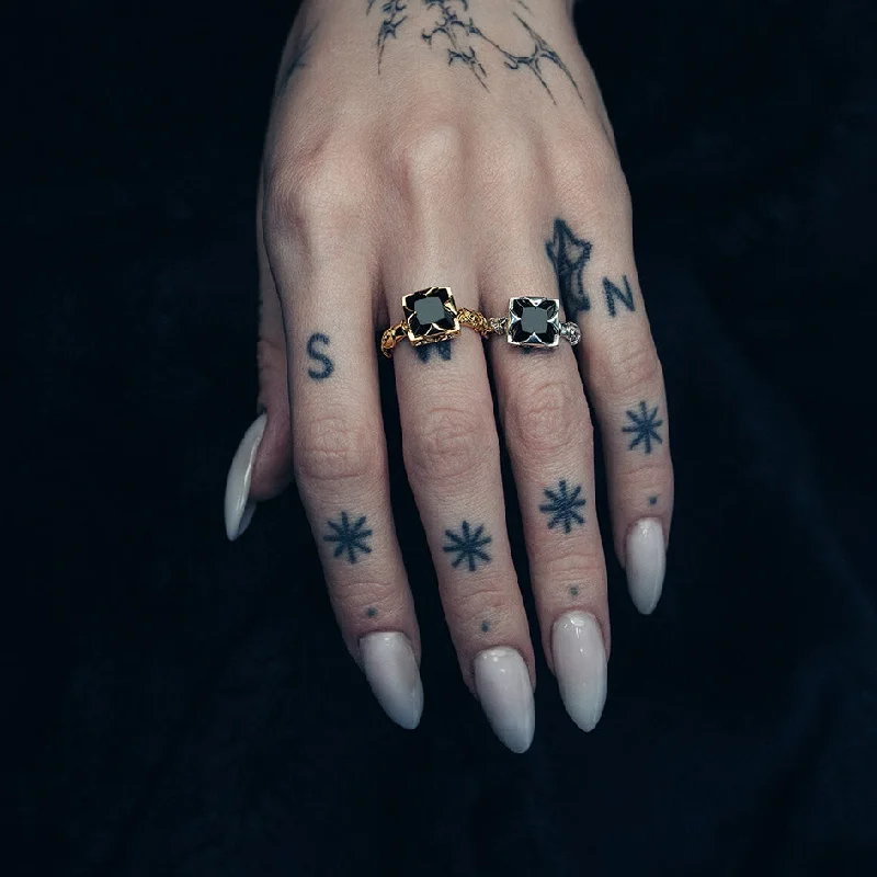 Chic Women's Rings for Fashion-Forward Looks-VAULT. Square Onyx & Ivy Ring - Gold