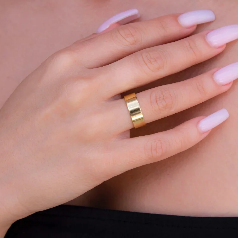 Chic Women's Rings for Fashion-Forward Looks-Flat Band Ring