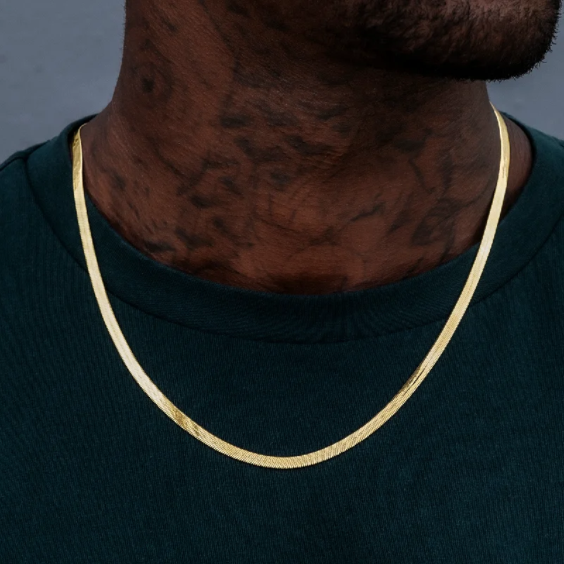 Exclusive Men's Necklaces & Pendants for the Modern Gentleman-Herringbone Chain in Yellow Gold- 4mm Exclusive Men's Necklaces & Pendants for the Modern Gentleman-Herringbone Chain in Yellow Gold- 4mm