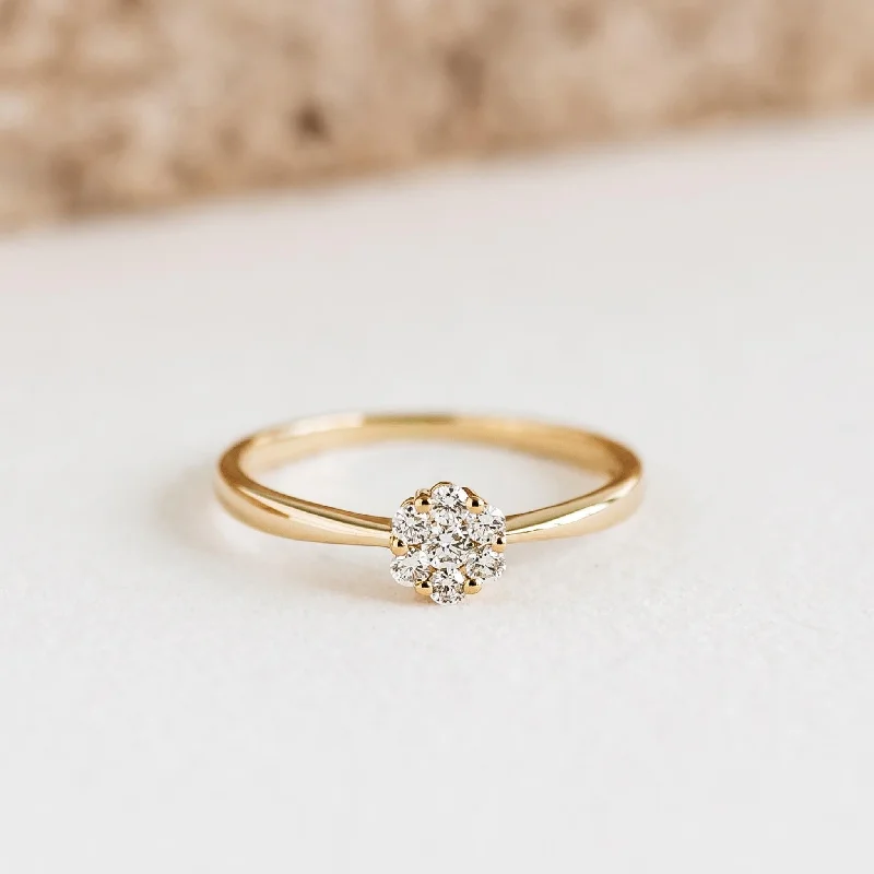 Chic Women's Rings for Fashion-Forward Looks-Round Cluster Diamond Ring 14k Gold - Talia