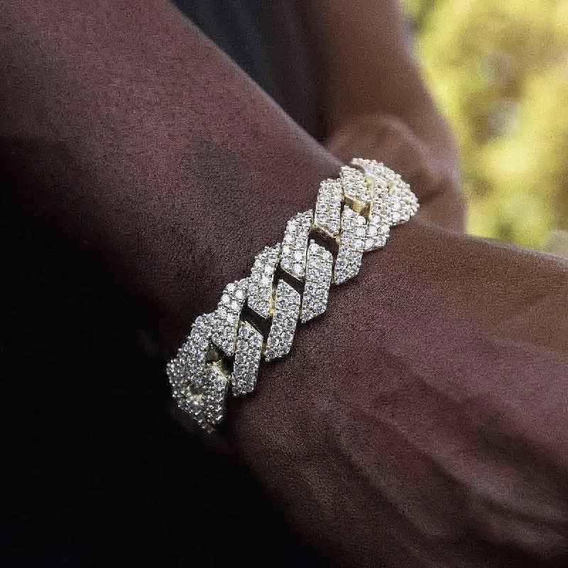 Personalized Bracelets for Men-Diamond Prong Link Bracelet in Yellow Gold - 19mm