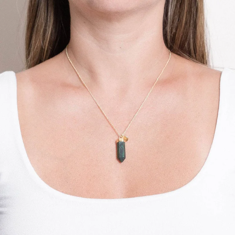 Shop Classic Women's Necklaces & Pendants with a Modern Twist-Genuine Malachite Crystal Point Necklace Shop Classic Women's Necklaces & Pendants with a Modern Twist-Genuine Malachite Crystal Point Necklace