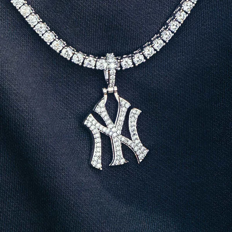 Exclusive Men's Necklaces & Pendants for the Modern Gentleman-New York Yankees Official MLB Micro Logo Pendant in White Gold Exclusive Men's Necklaces & Pendants for the Modern Gentleman-New York Yankees Official MLB Micro Logo Pendant in White Gold