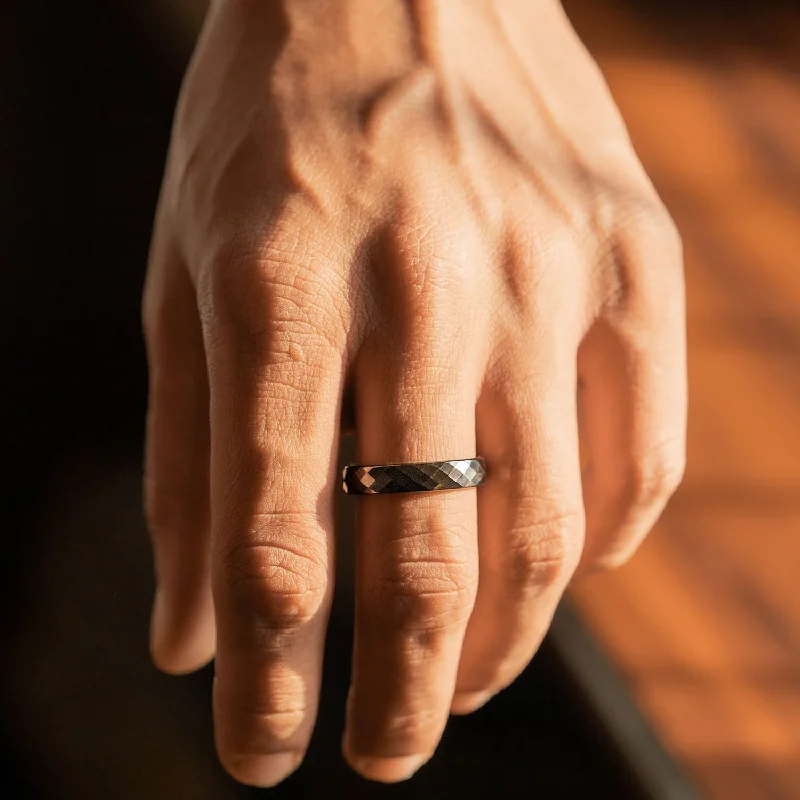 Top Men's Rings – Crafted for Every Style  Mirror Black Rhombus Ceramic Ring