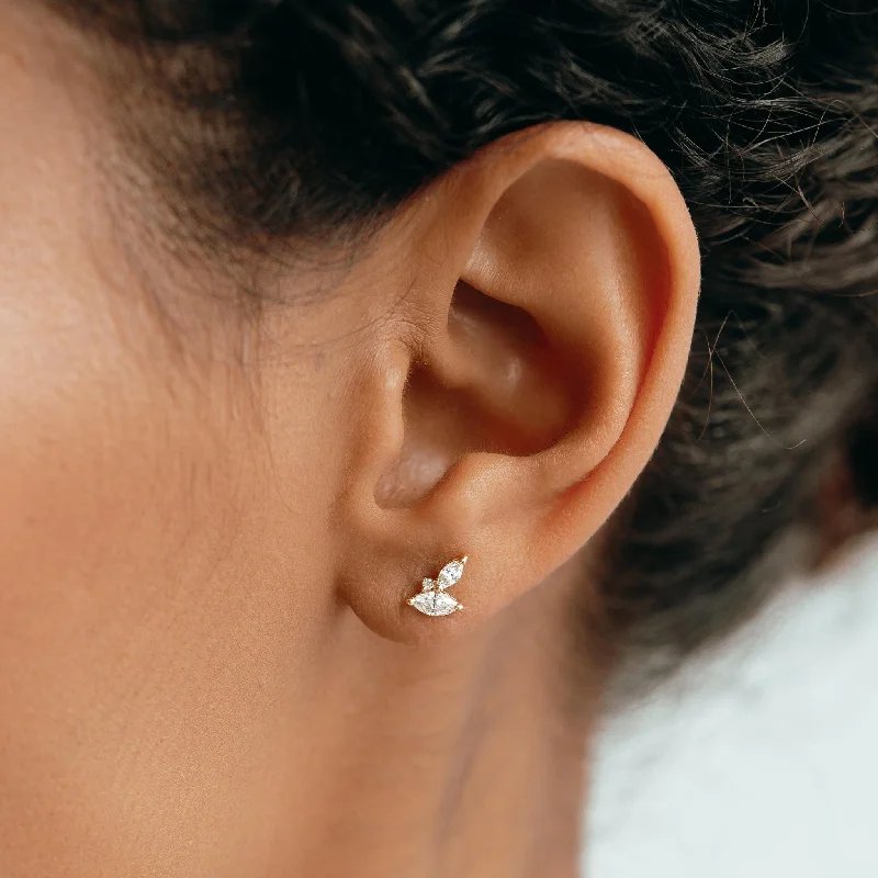 Women's Earrings – Elegant Designs for Every Personality--Diamond Leaf Earrings 14k Gold - Selma Women's Earrings – Elegant Designs for Every Personality--Diamond Leaf Earrings 14k Gold - Selma