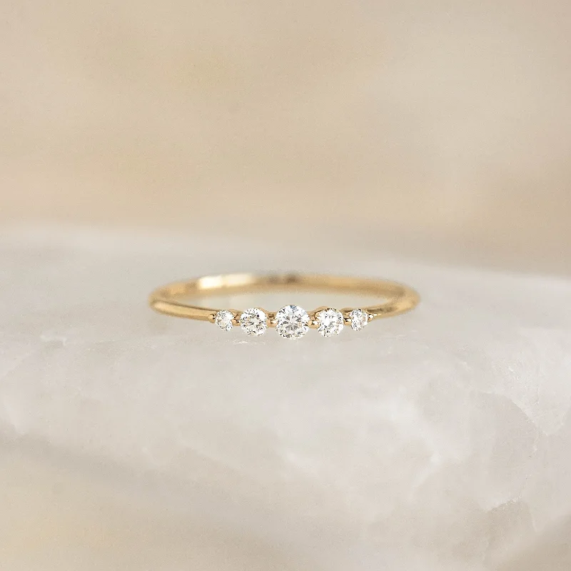 Chic Women's Rings for Fashion-Forward Looks-Graduated Diamond Ring 14k Gold - Dahlia