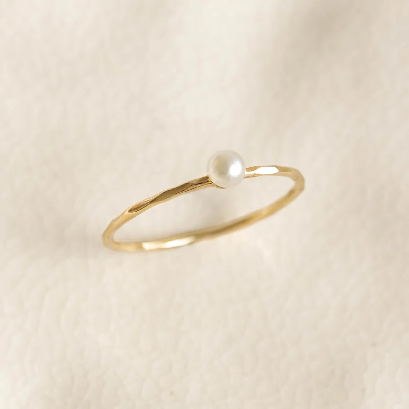 Chic Women's Rings for Fashion-Forward Looks-Pearl Ring 14k Gold - Arden