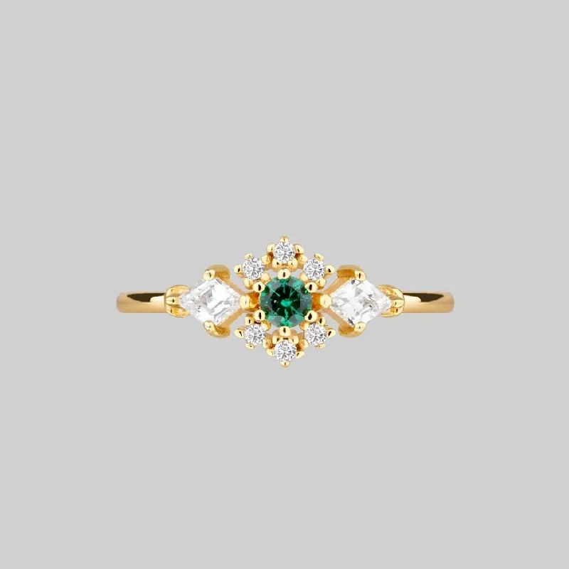Chic Women's Rings for Fashion-Forward Looks-SUPERNOVA. Green Quartz Cluster Gold Ring Chic Women's Rings for Fashion-Forward Looks-SUPERNOVA. Green Quartz Cluster Gold Ring