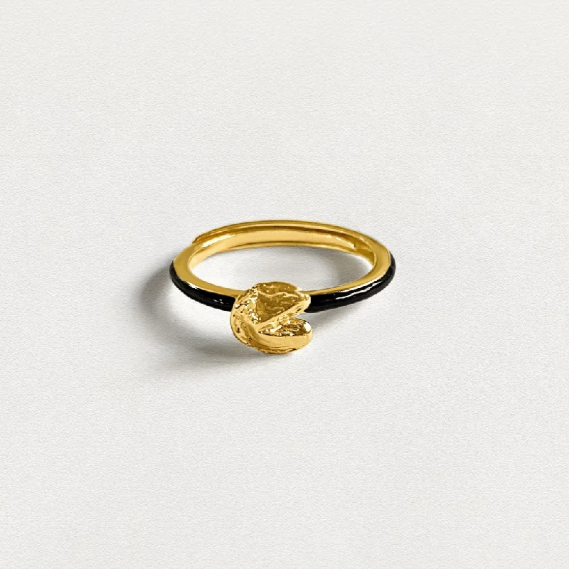 Chic Women's Rings for Fashion-Forward Looks-Fortune Cookie Ring (Black) - Gold