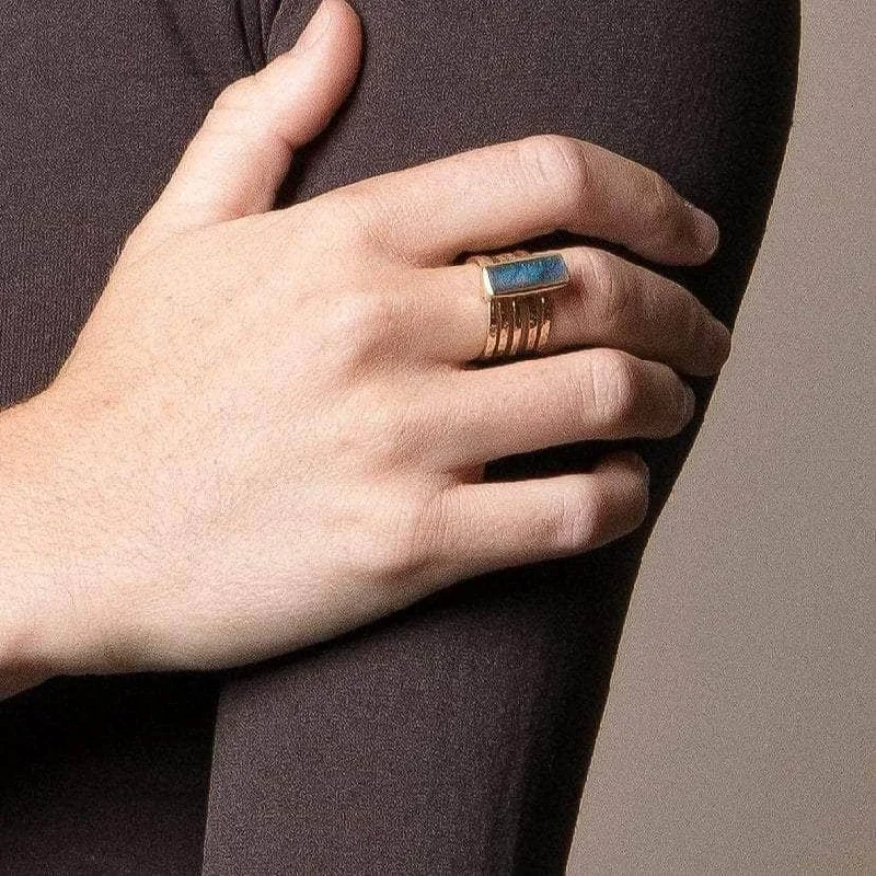 Chic Women's Rings for Fashion-Forward Looks-Full Circle Labradorite Ring - Size 5