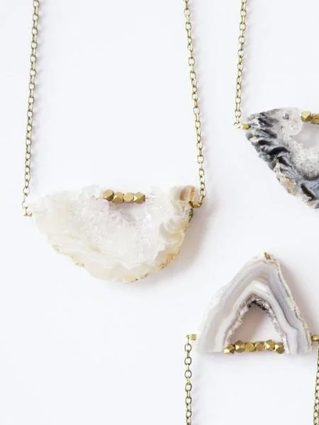 Shop Classic Women's Necklaces & Pendants with a Modern Twist-Agate Slice Necklace - Light Shop Classic Women's Necklaces & Pendants with a Modern Twist-Agate Slice Necklace - Light