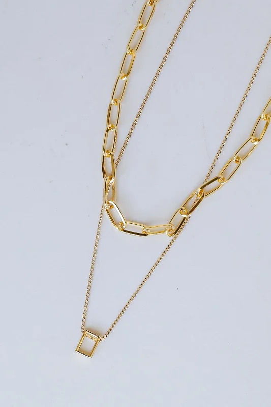 Shop Classic Women's Necklaces & Pendants with a Modern Twist-Amelia Gold Layered Chain Necklace Shop Classic Women's Necklaces & Pendants with a Modern Twist-Amelia Gold Layered Chain Necklace
