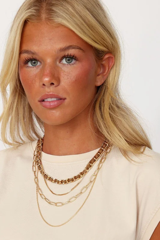 Shop Classic Women's Necklaces & Pendants with a Modern Twist-Leyton Leather Wrapped Chain Layer Choker Shop Classic Women's Necklaces & Pendants with a Modern Twist-Leyton Leather Wrapped Chain Layer Choker