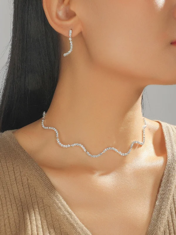 Shop Classic Women's Necklaces & Pendants with a Modern Twist-Simple Thin Rhinestone Necklace And Earrings Set Shop Classic Women's Necklaces & Pendants with a Modern Twist-Simple Thin Rhinestone Necklace And Earrings Set