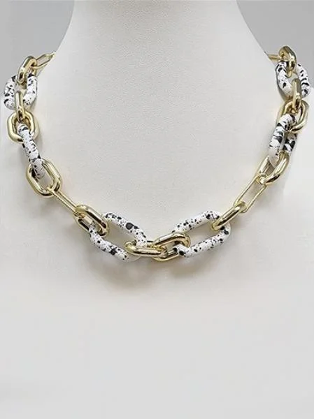 Shop Classic Women's Necklaces & Pendants with a Modern Twist-Splatter Coated Chain Necklace - Wht Shop Classic Women's Necklaces & Pendants with a Modern Twist-Splatter Coated Chain Necklace - Wht