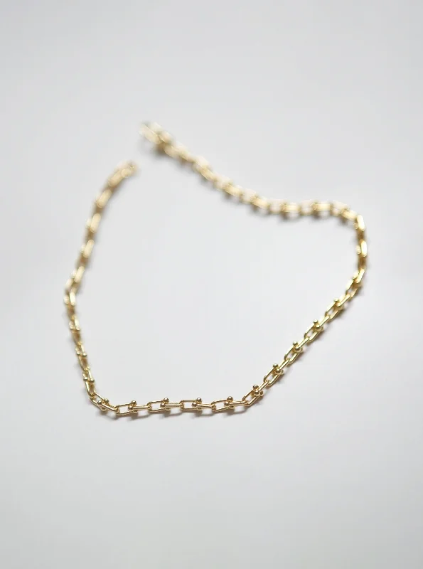 Shop Classic Women's Necklaces & Pendants with a Modern Twist-Nomo Link Chain Necklace Shop Classic Women's Necklaces & Pendants with a Modern Twist-Nomo Link Chain Necklace